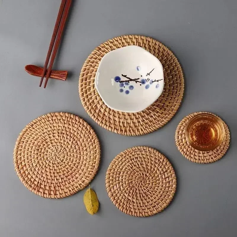 수제 라운드 등나무 단열 테이블 매트, 가정용 주방 내 - Outdoor Furniture Rh 리뷰 및 가격